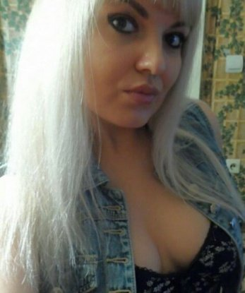 Арина, 25 лет, 3 размер груди